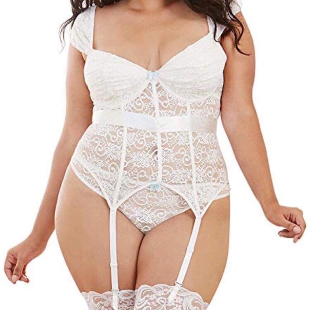 BRIDAL BUSTIER & THONG